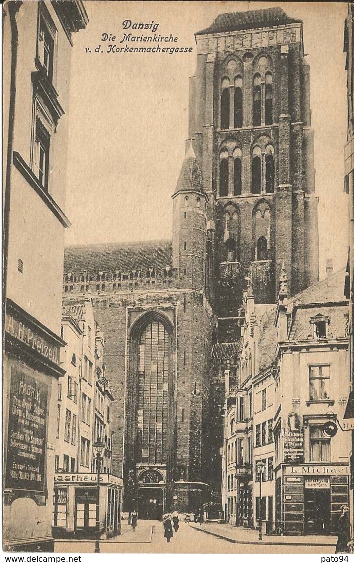 POLOGNE  /   DANZIG  -  Die  Marienkirche  V.d.  Korkenmachergasse - Pologne