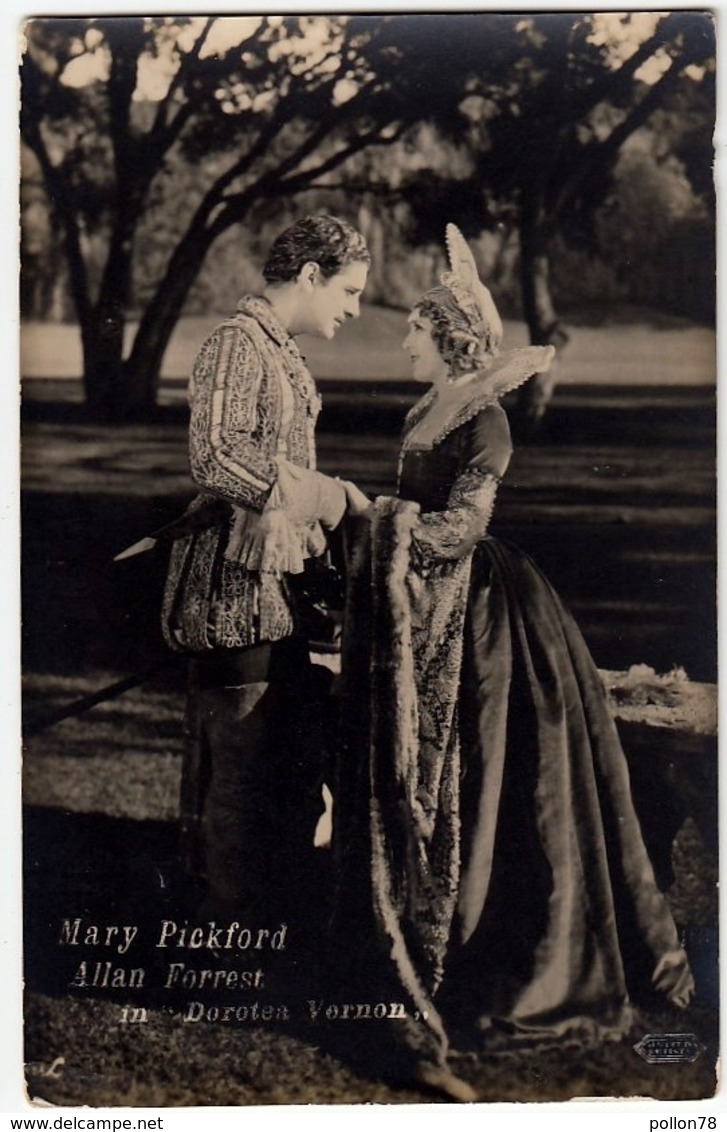 ATTORI - ATTRICI - MARY PICKFORD E ALLAN FORREST In "DOROTEA VERNON" - Vedi Retro - Formato Piccolo - Attori