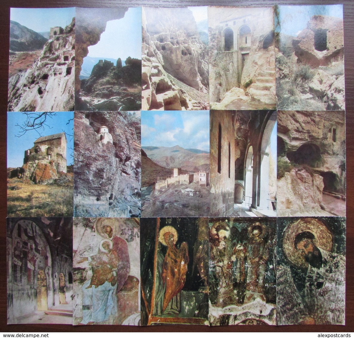 GEORGIA. VARDZIA, MONASTERY OF THE CAVES. Set Of 24 Postcards In Folder. USSR, 1972 - Géorgie