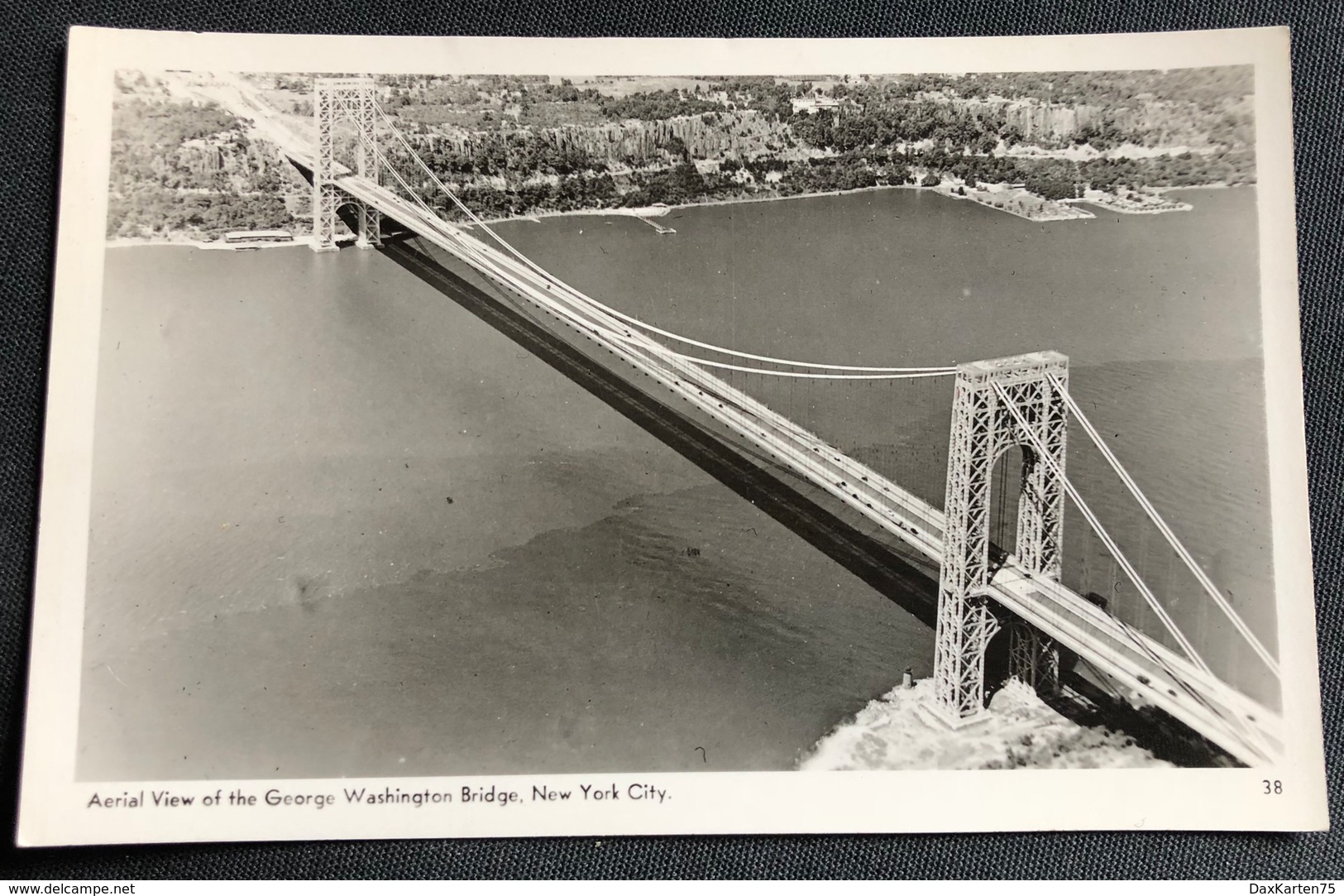 New York City Aerial View Of The George Washington Bridge - Plaatsen & Squares