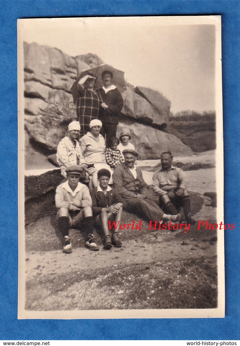 Photo Ancienne Snapshot - Vers PLOUMANACH - Famille Homme Femme Enfant - Mode Bretagne Cotes D' Armor Perros Guirrec - Non Classés