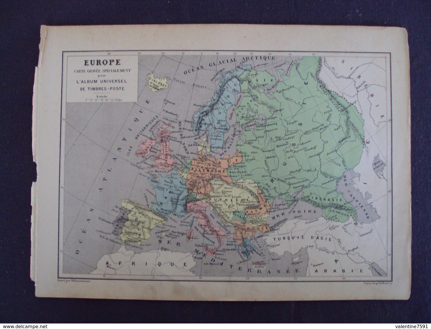 FRANCE - Début  1900 Environ - Carte Du Monde Issue  D'un Album De Timbre " EUROPE"  En état - Net 2 Euros - Cartes Géographiques