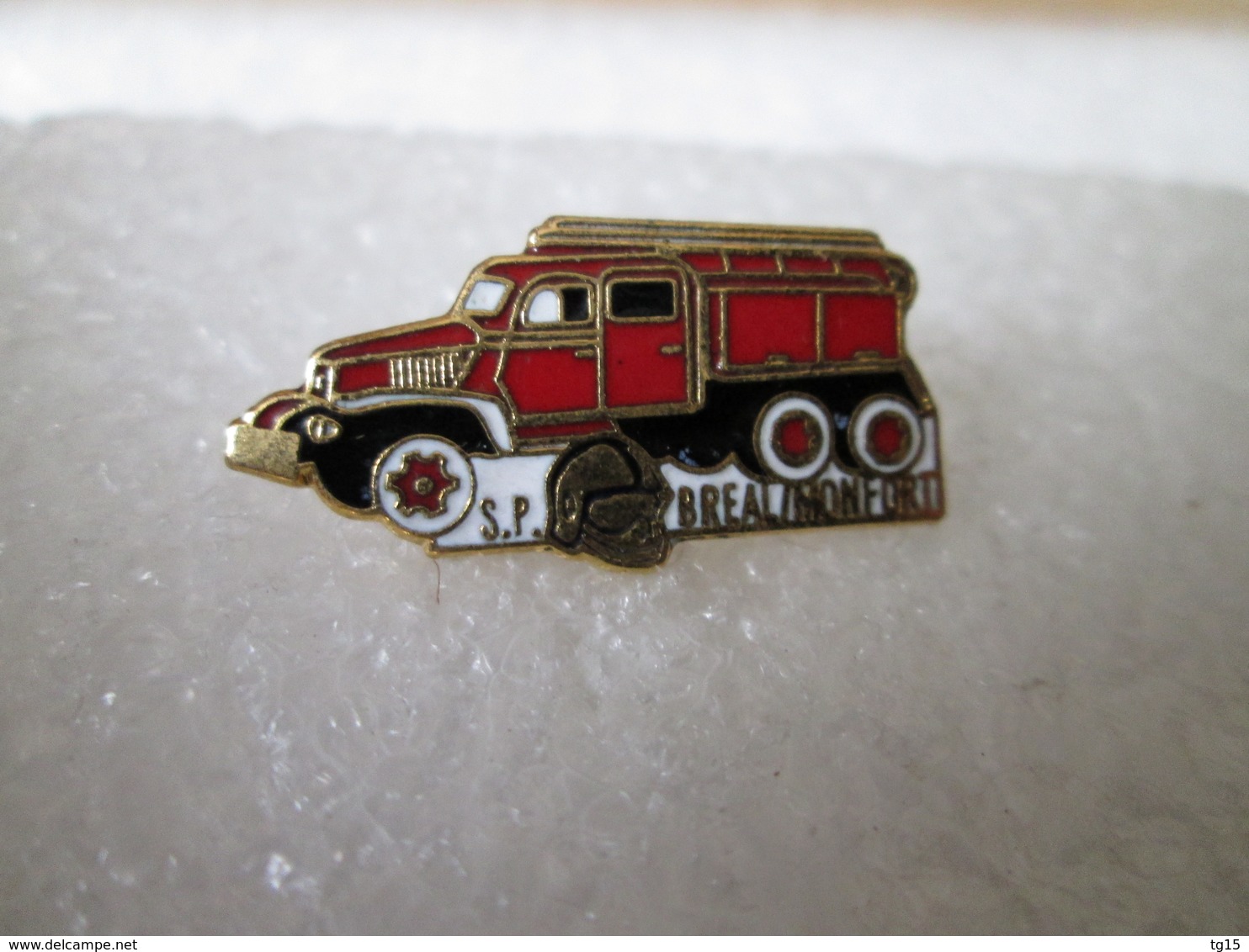 PIN'S  CAMION   POMPIERS  GMC  BREAL MONFORT   EGF - Feuerwehr