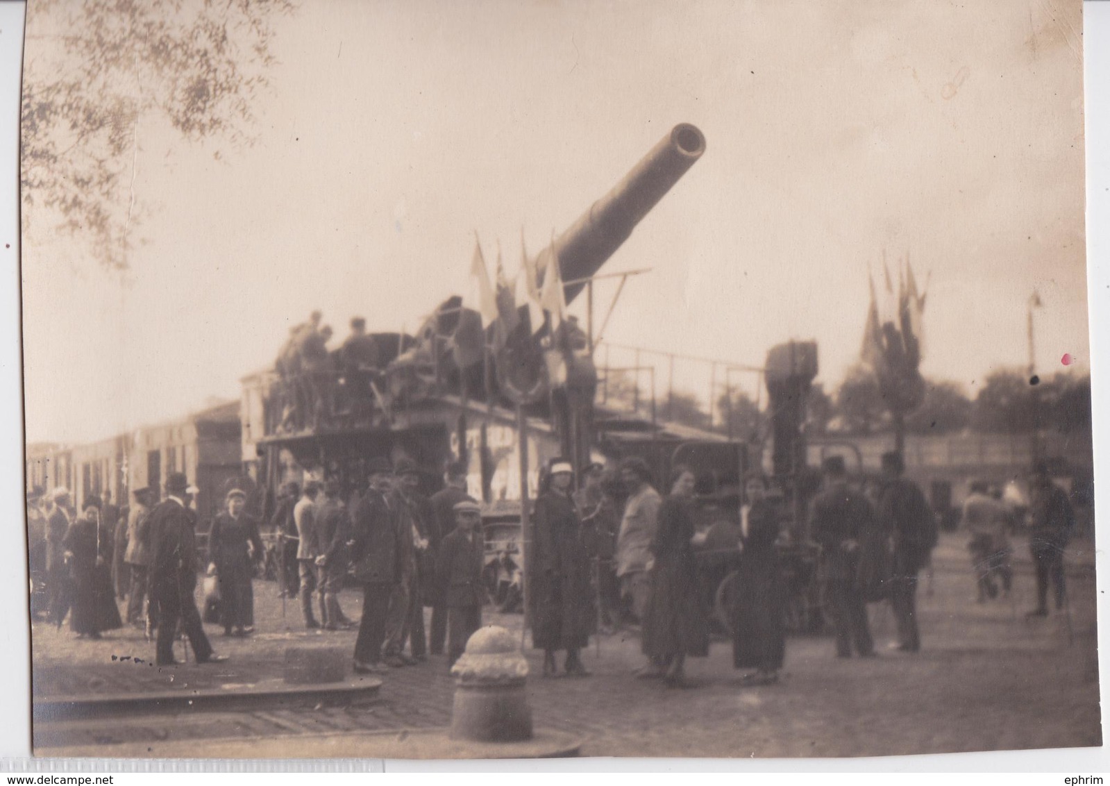Paris Champ De Mars Grande Guerre Canon Grosse Bertha Captured By British Army WW1 Real Photo - Guerre, Militaire