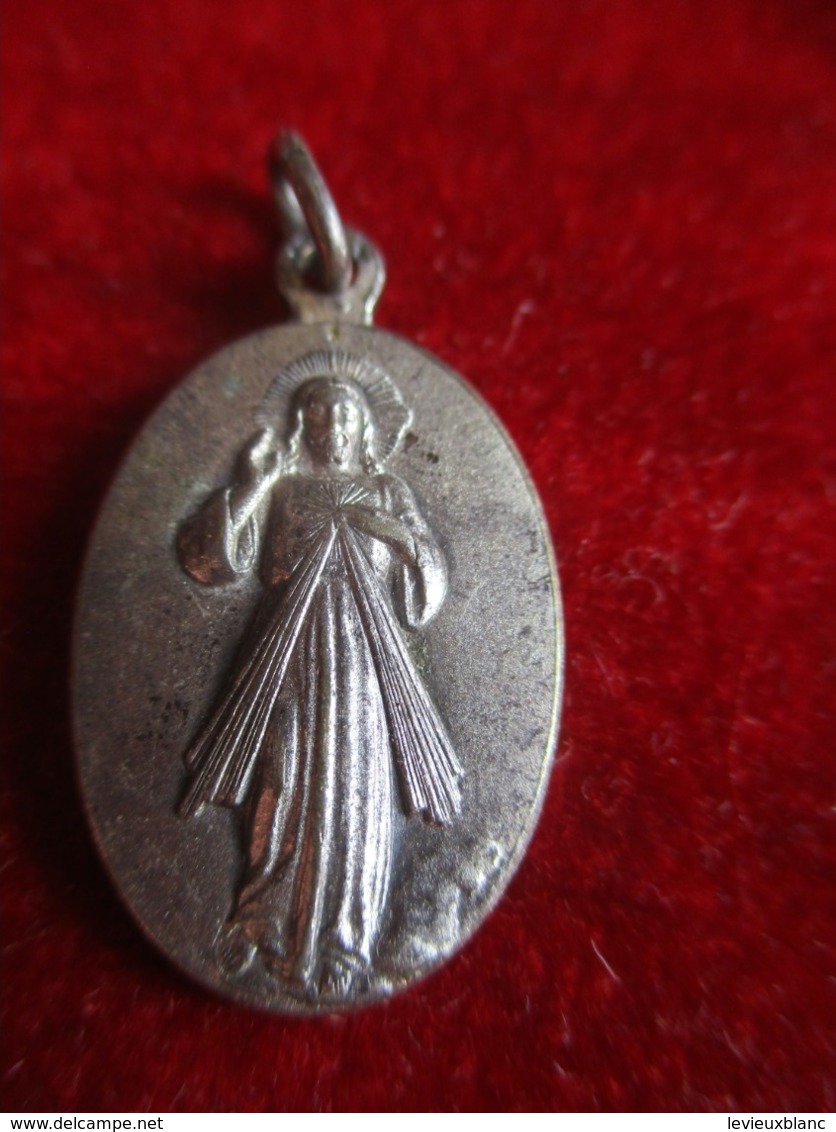 Médaille Religieuse Ancienne/Christ/Jesu In Te Confido/Jesus J'ai Confiance En Toi/Bronze Argenté/ DébutXXéme     CAN819 - Religion & Esotericism