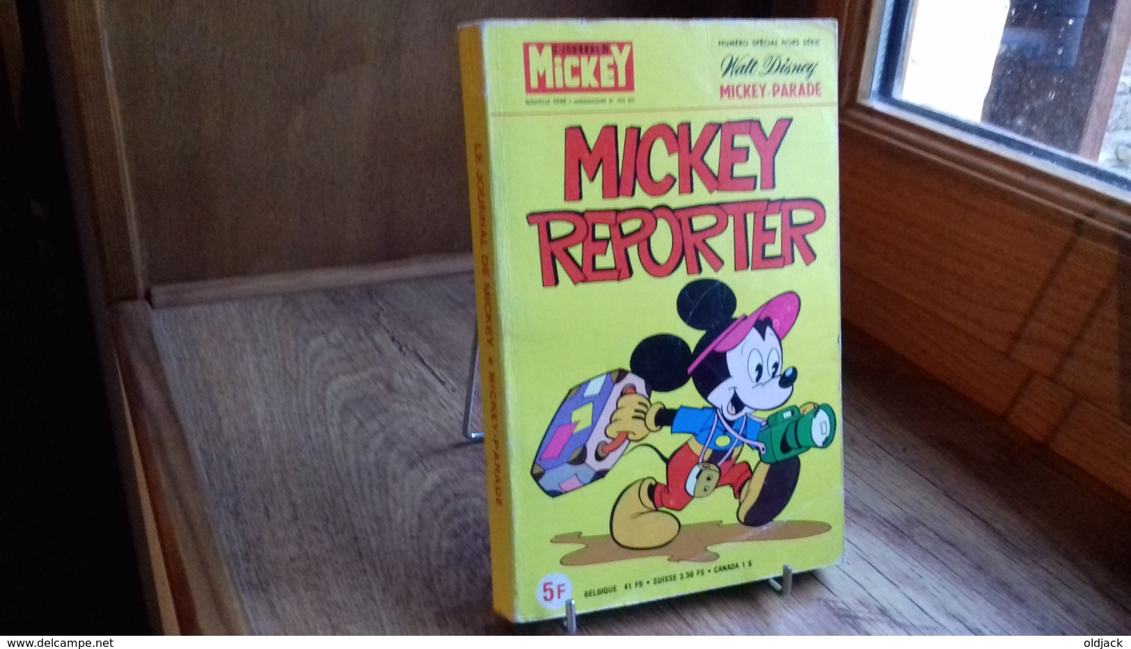 MICKEY PARADE (nvelle Série) Mickey Reporter. N°1355 Bis H-SERIE.1978(254R10) - Mickey Parade