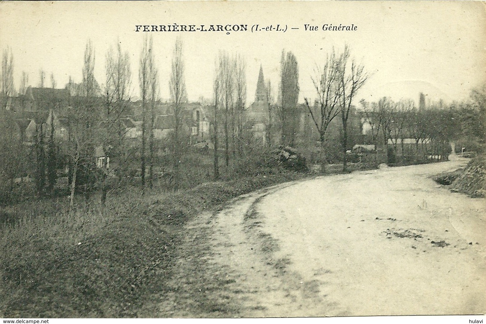 37  FERRIERE LARCON - VUE GENERALE (ref 8359) - Autres & Non Classés