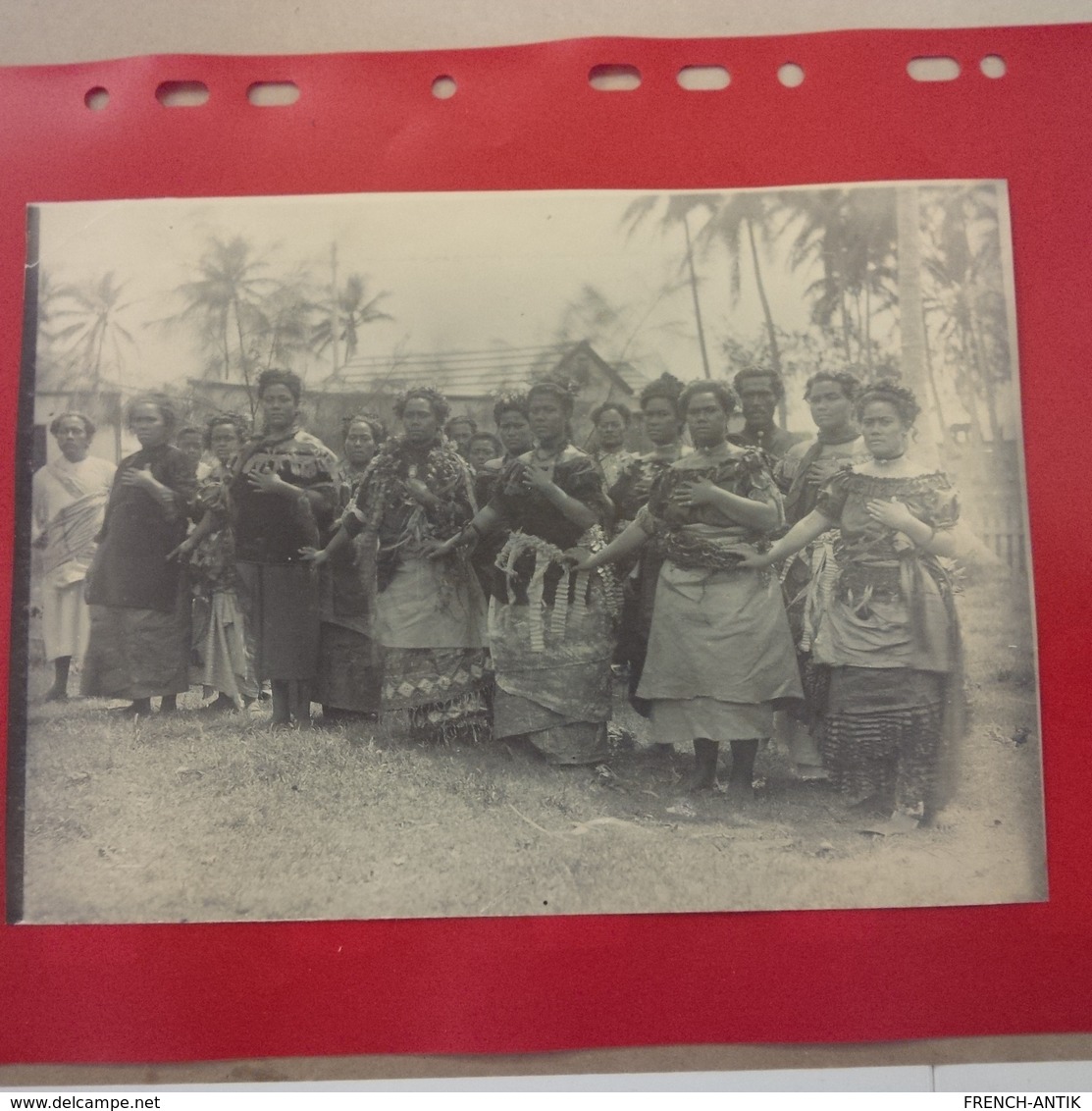 PHOTO ANCIENNE 1890 TONGA RARE FEMME HIMENE - Lieux