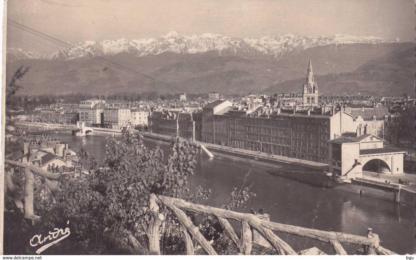 Grenoble (38) - Lot De 10 Cartes - Format 9x14 - Toutes Scannées - Grenoble