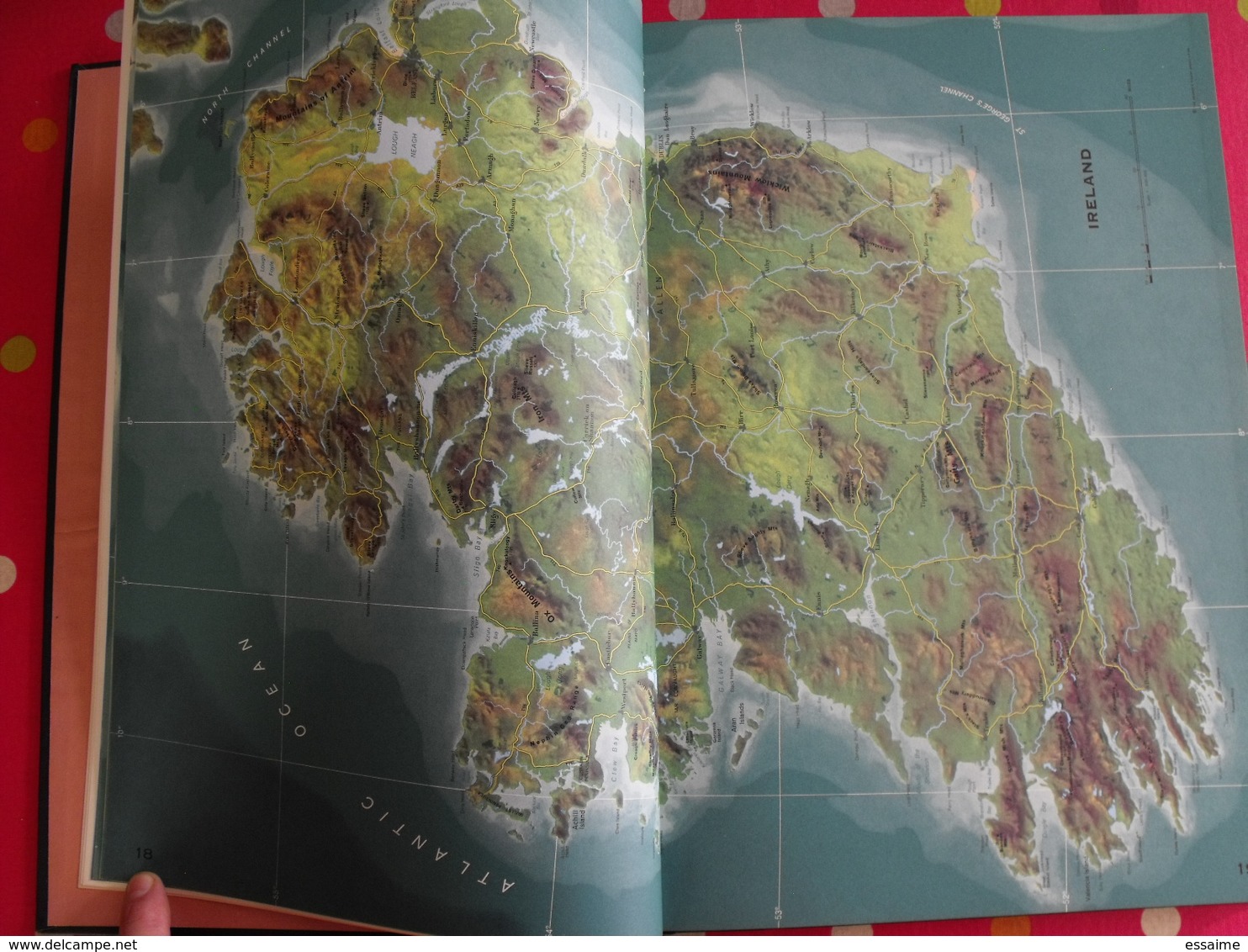 Complete Atlas Of The Britich Isles. 1965. Iles Britanniques. Très Nombreuses Cartes Et Index. - Cultural