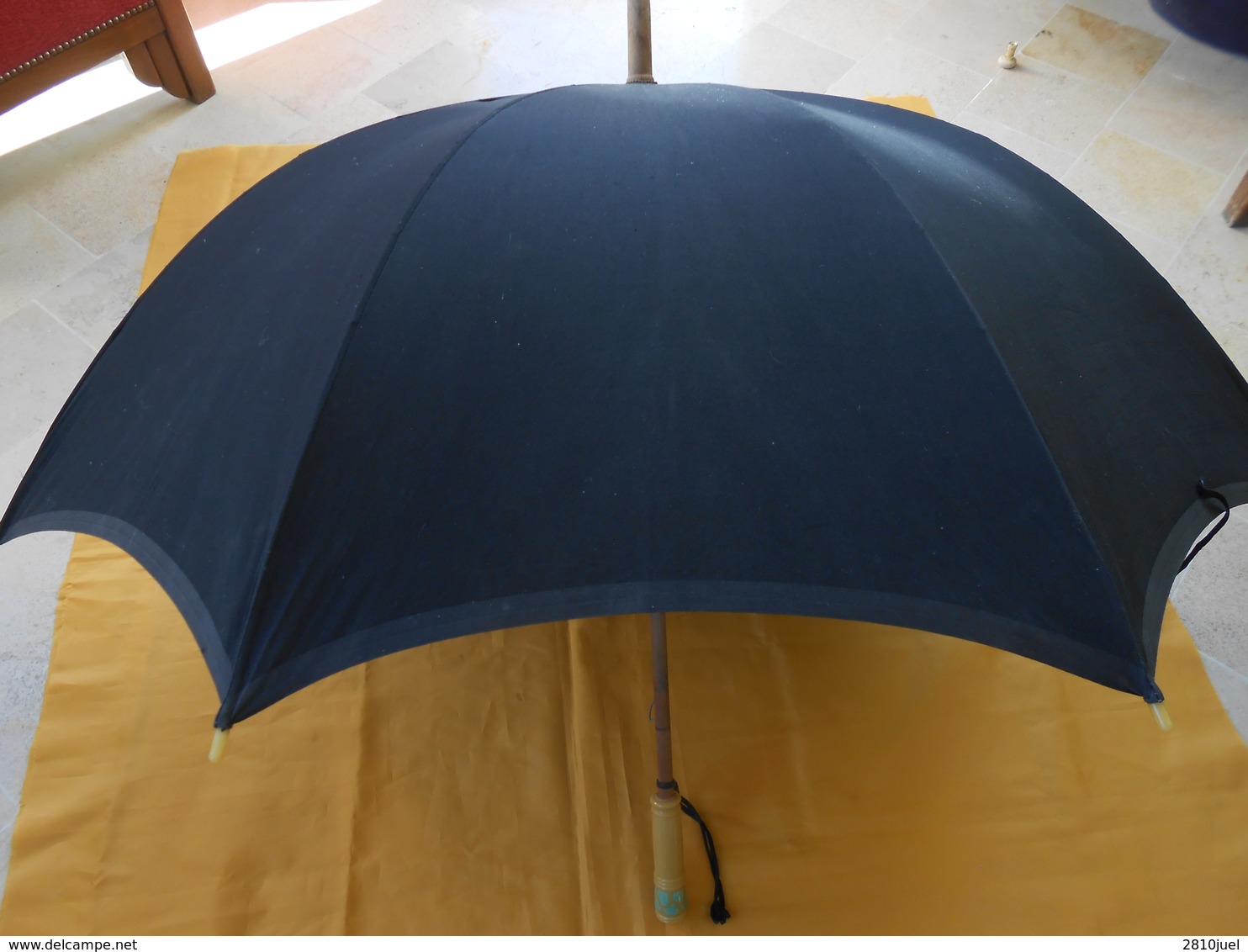 Parapluie Ancien Pour Théâtre, Déguisement... - Regenschirme