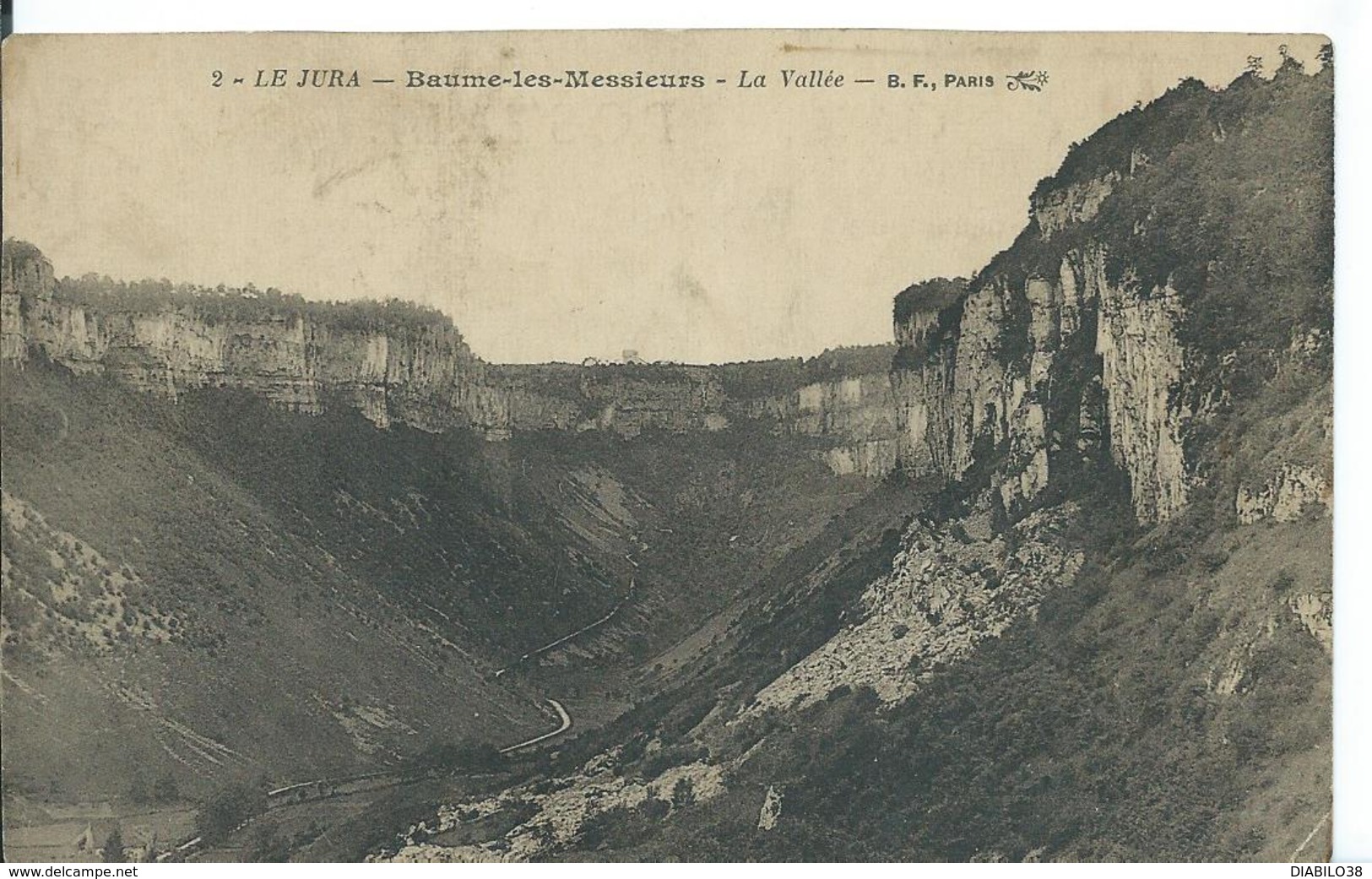 BAUME-LES-MESSIEURS   ( JURA )    LA VALLÉE - Baume-les-Messieurs