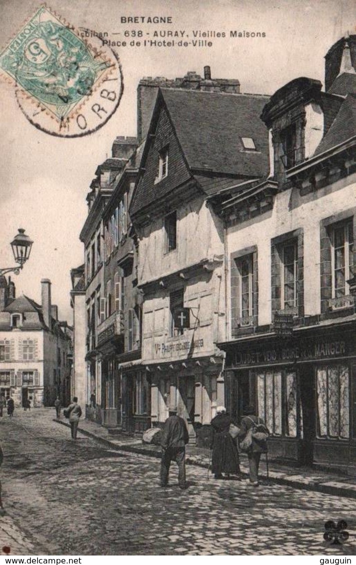 CPA - AURAY - VIEILLES MAISONS PLACE De L'HOTEL De VILLE ... - Edition M.T.I.L. - Auray