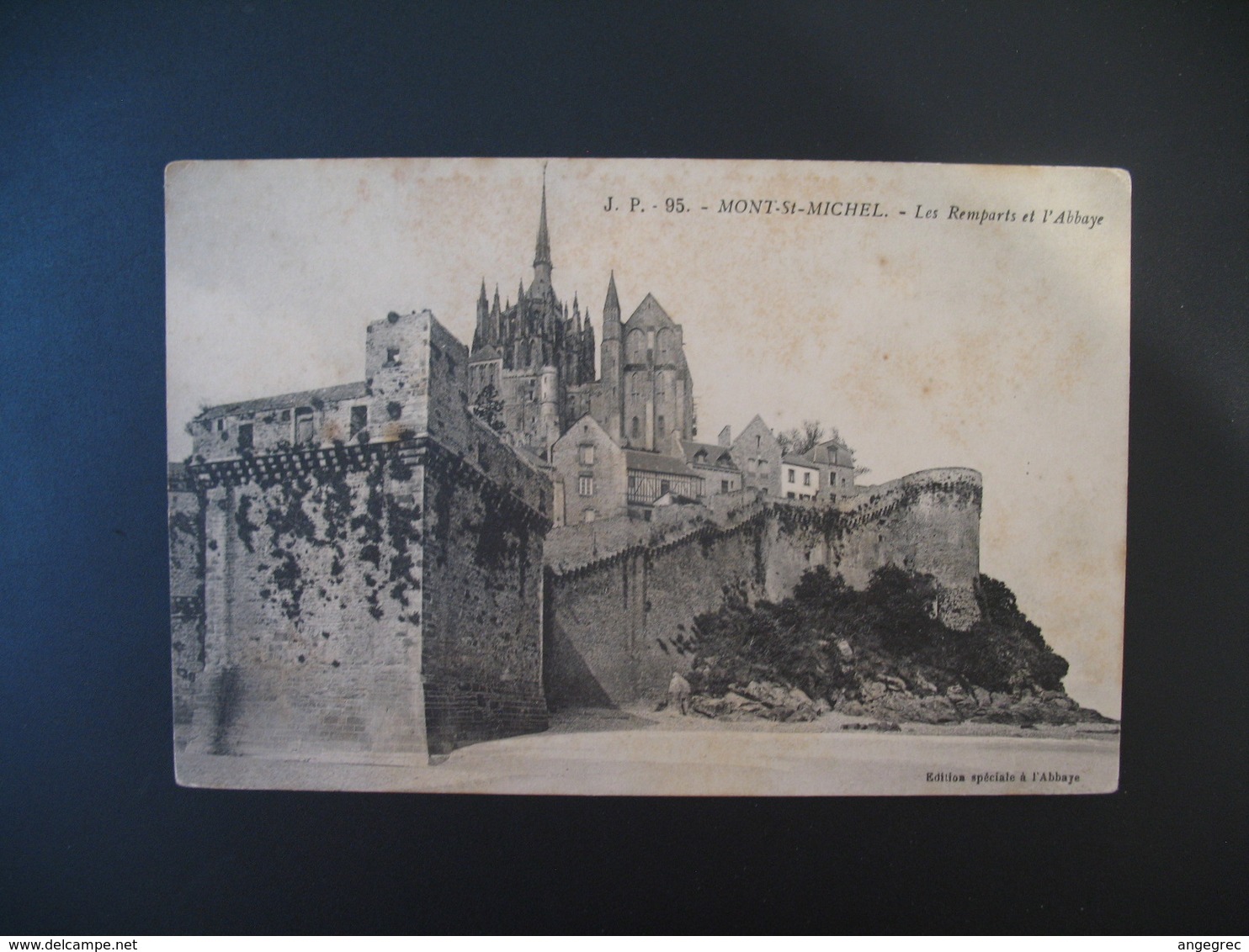 Carte Le Mont Saint-Michel Les Remparts Et L'Abbaye - Le Mont Saint Michel