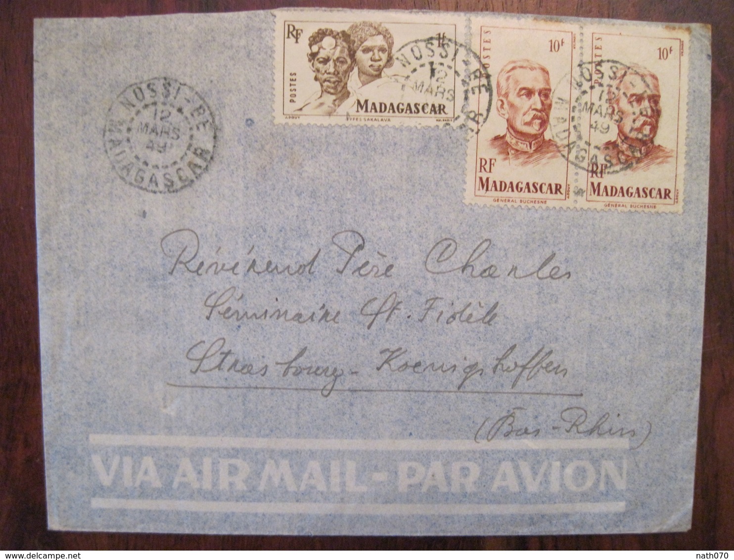 Madagascar 1949 France NOSSI BE Lettre Enveloppe Cover Colonie Par Avion Air Mail Paire 10f - Usati