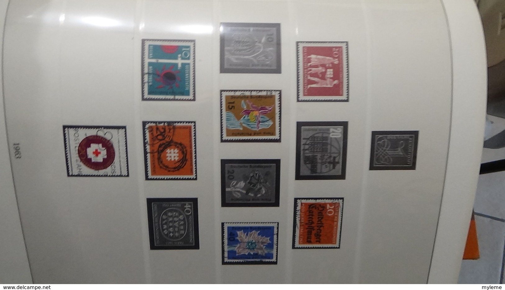 B402 Album LINDNER d'Allemagne de 1963 à 1972 en timbres+ blocs ** et oblitérés + documents philatéliques