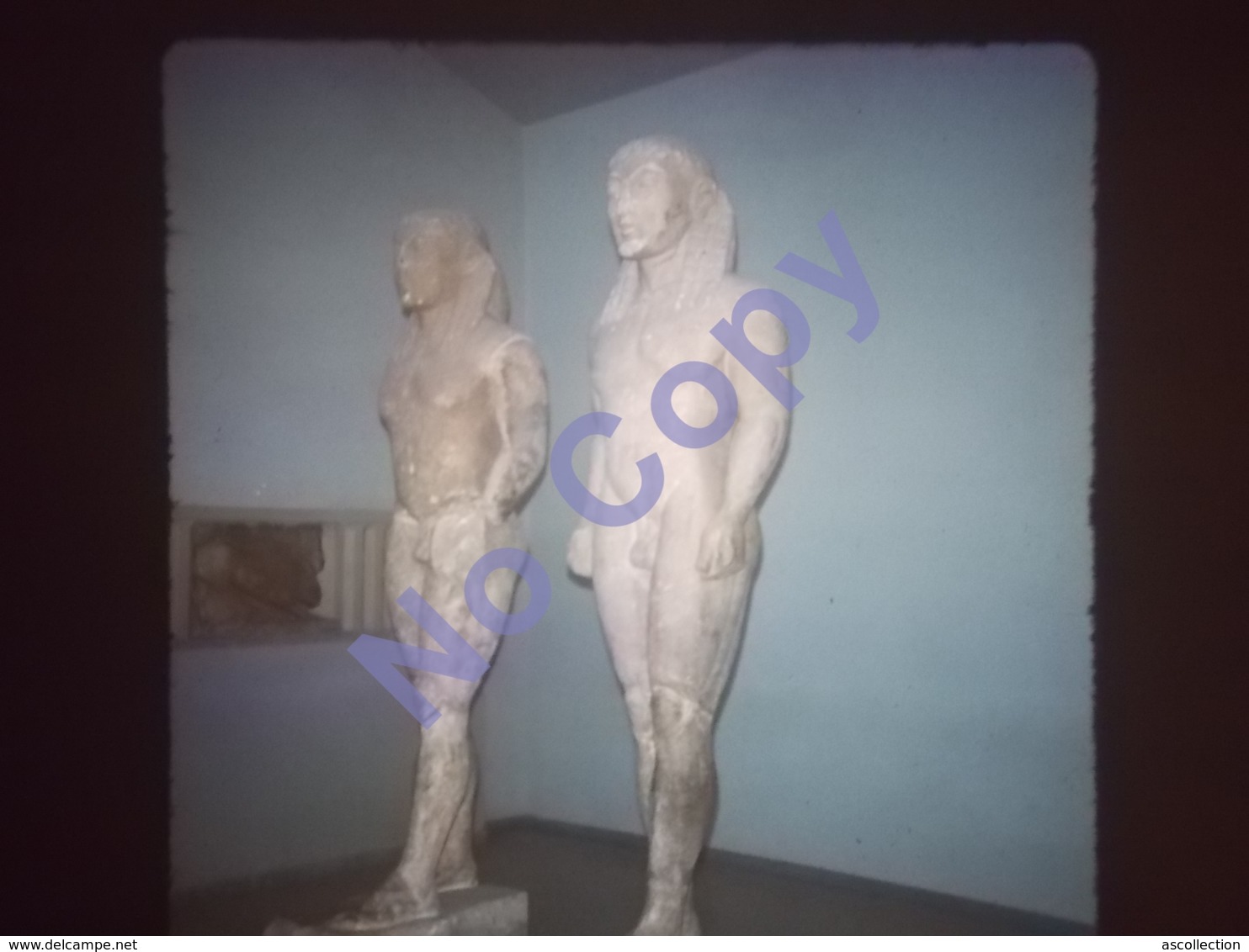 Diapositive Amateur Slide 1975 Statues Antiques Ruines Environs Oropos Grece - Diapositives