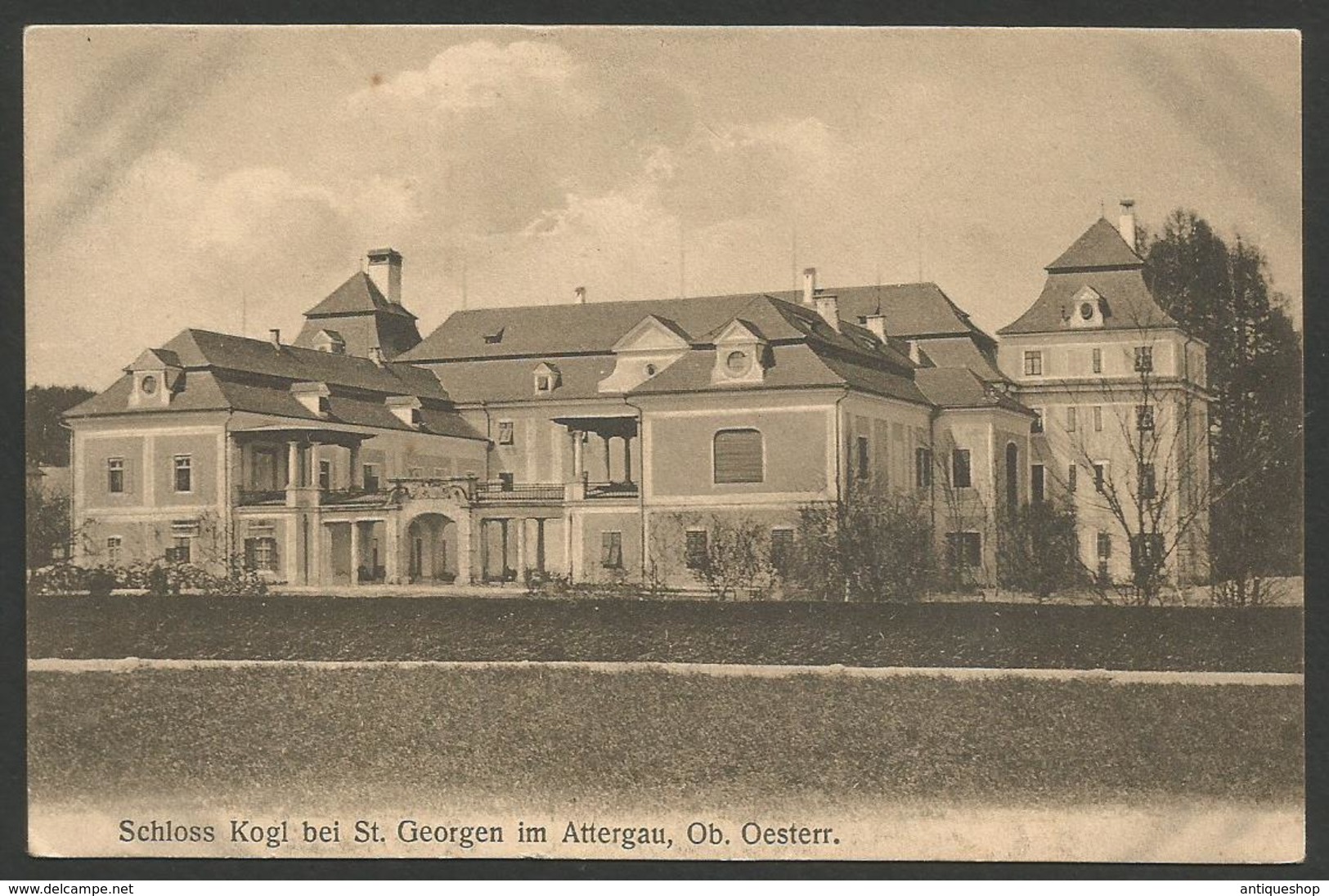 Austria-----Saint Georgen Im Attergau-----old Postcard - Vöcklabruck