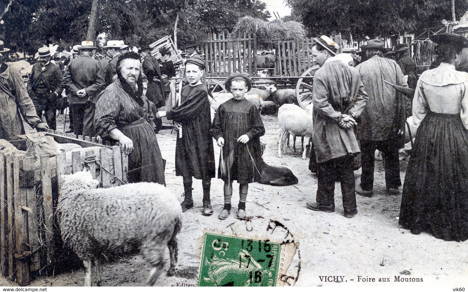 03  VICHY LA FOIRE AUX MOUTONS - Vichy