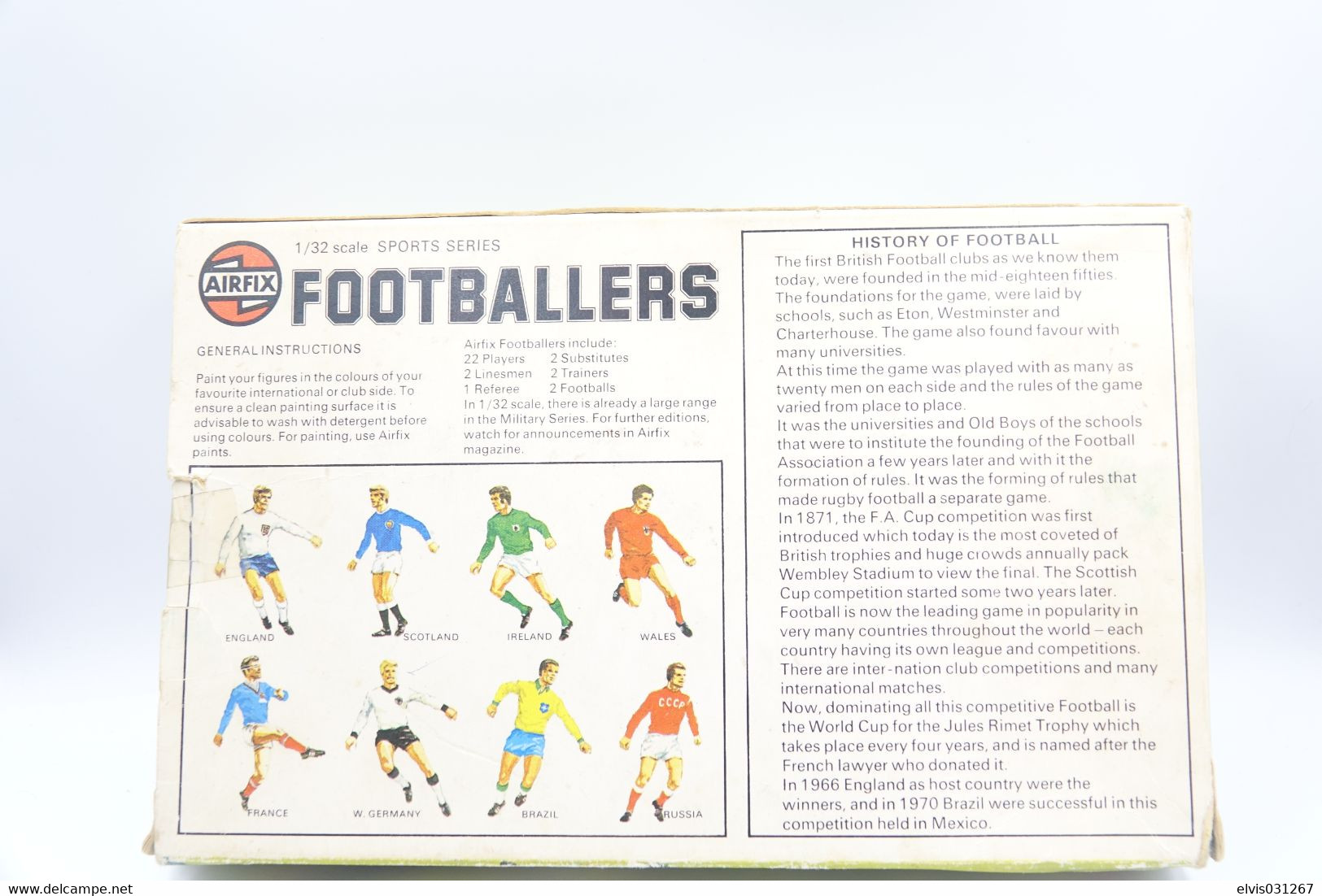 Airfix FOOTBALLERS Soccer, Scale 1/32, Vintage 29pc ( Complete ) - Figuren