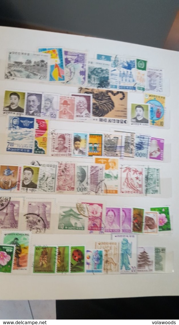 Grosso lotto di francobolli di Cina al 80% + Taiwan, Giappone, Corea del Nord e del Sud + vari altri pasei