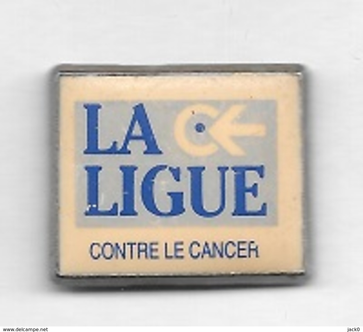 Pin's  Médical, LA  LUTTE  CONTRE  LE  CANCER - Geneeskunde