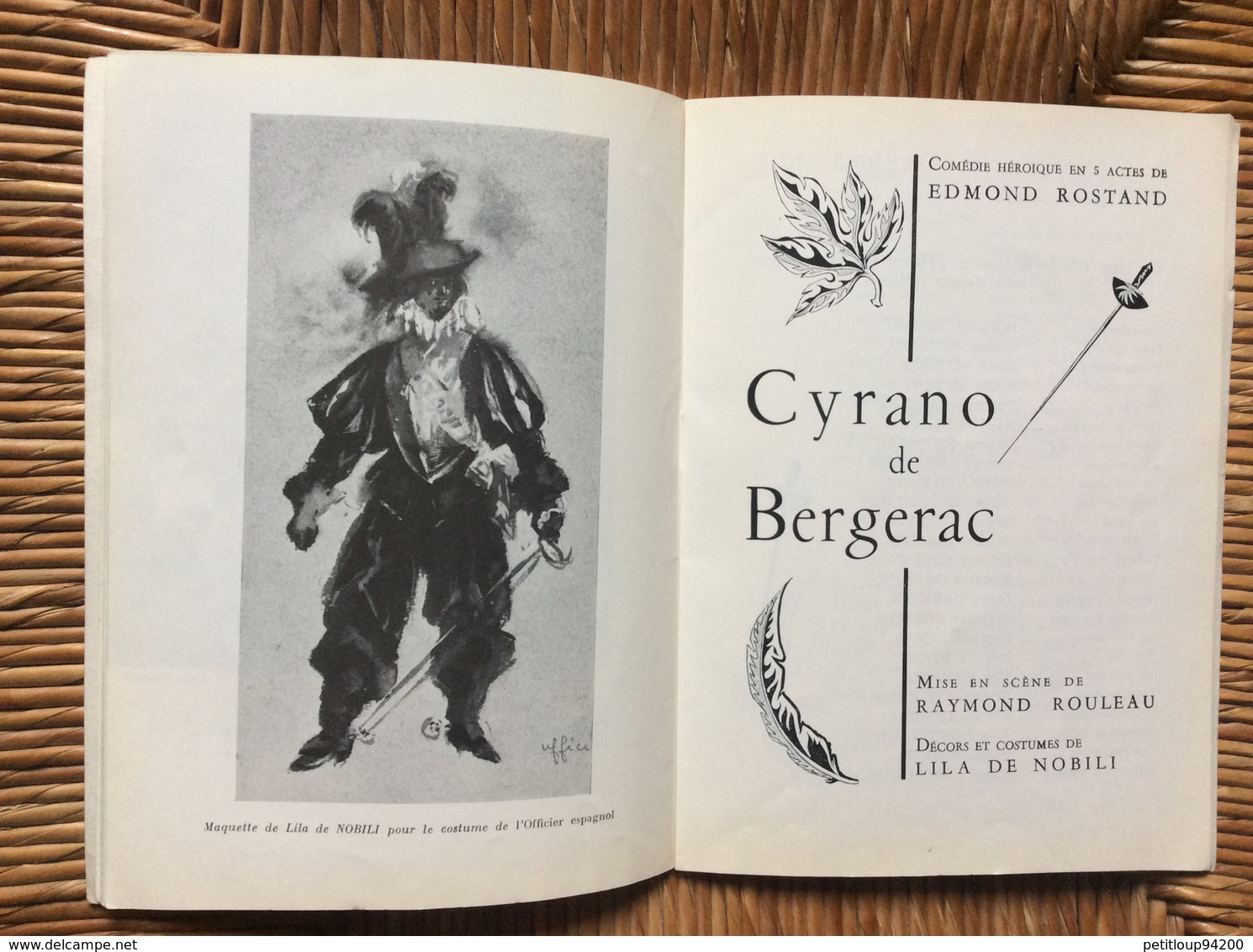 PROGRAMME THÉÂTRE SARAH-BERNHARDT  Cyrano De Bergerac  *ROYAL Du Mesnil  *St RAPHAEL QUINQUINA - Programmes