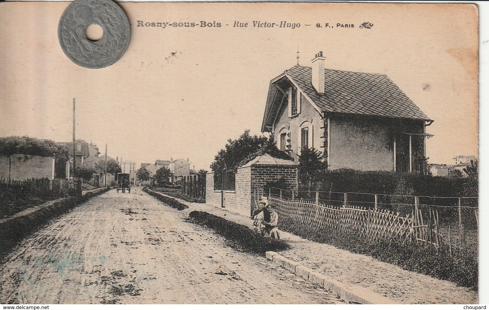 93 - Carte Postale Ancienne De  ROSNY SOUS BOIS     Rue Victor Hugo - Rosny Sous Bois