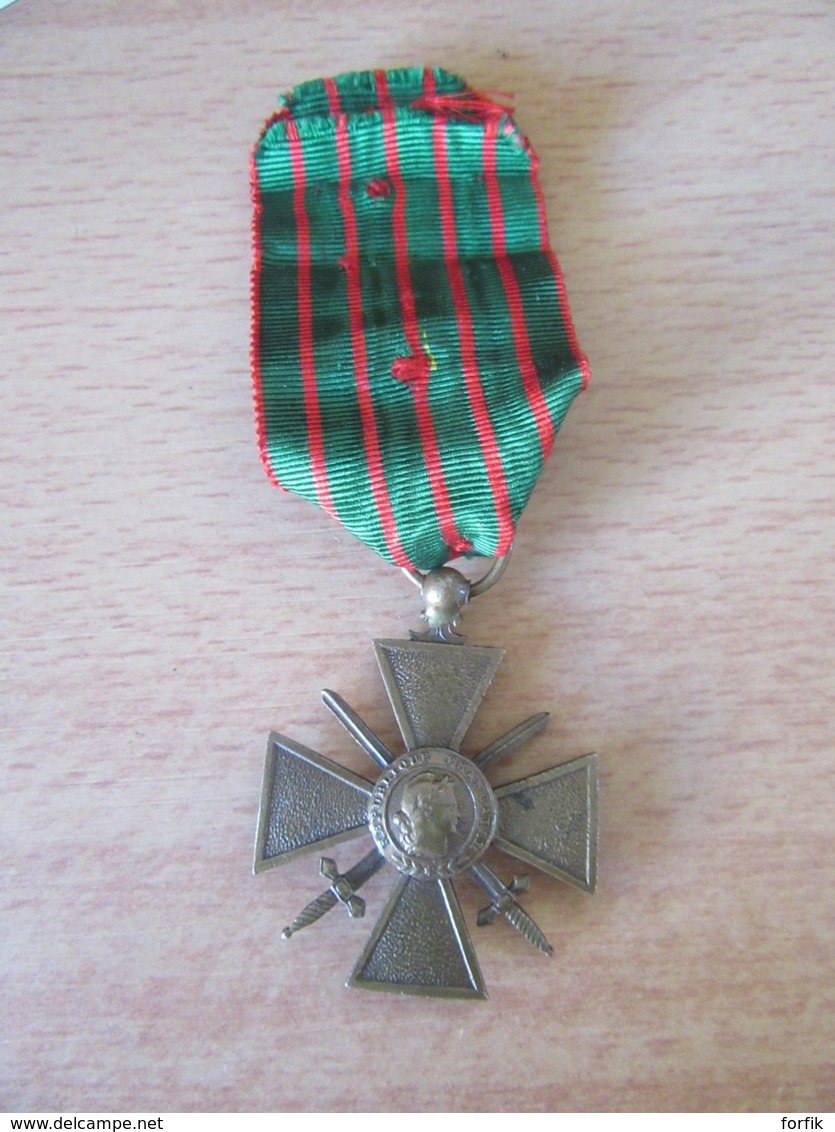 France - Guerre 14-18 - Médaille Croix De Guerre 1914 - 1918 Avec Ruban - 1914-18
