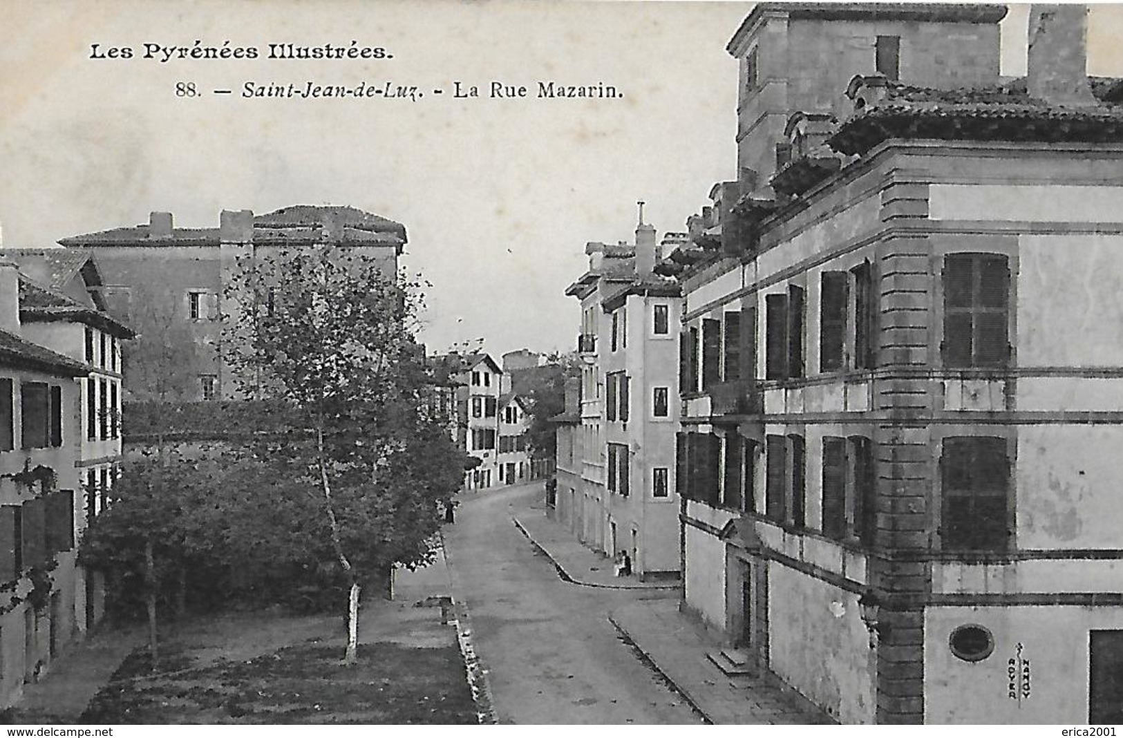 Saint Jean De Luz. La Rue Mazarin. - Saint Jean De Luz