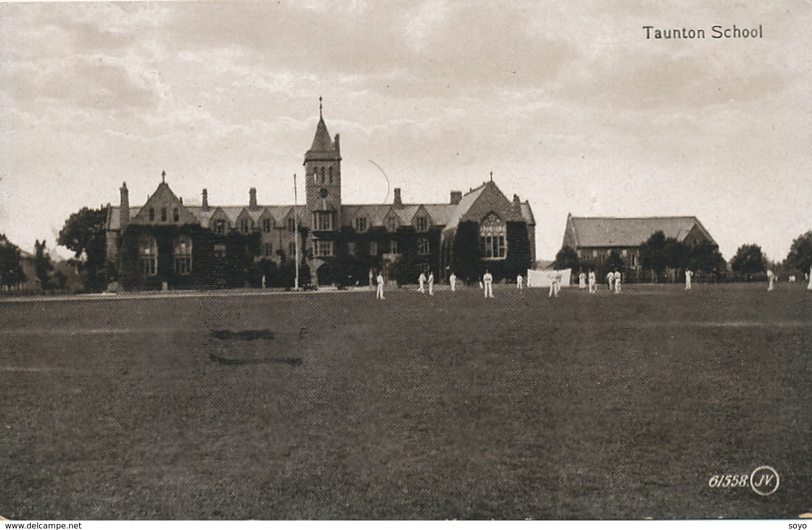 Cricket In Taunton School - Críquet