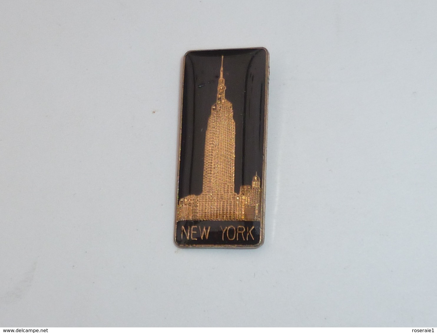 Pin's NEW YORK, EMPIRE STATE BUILDING C - Villes