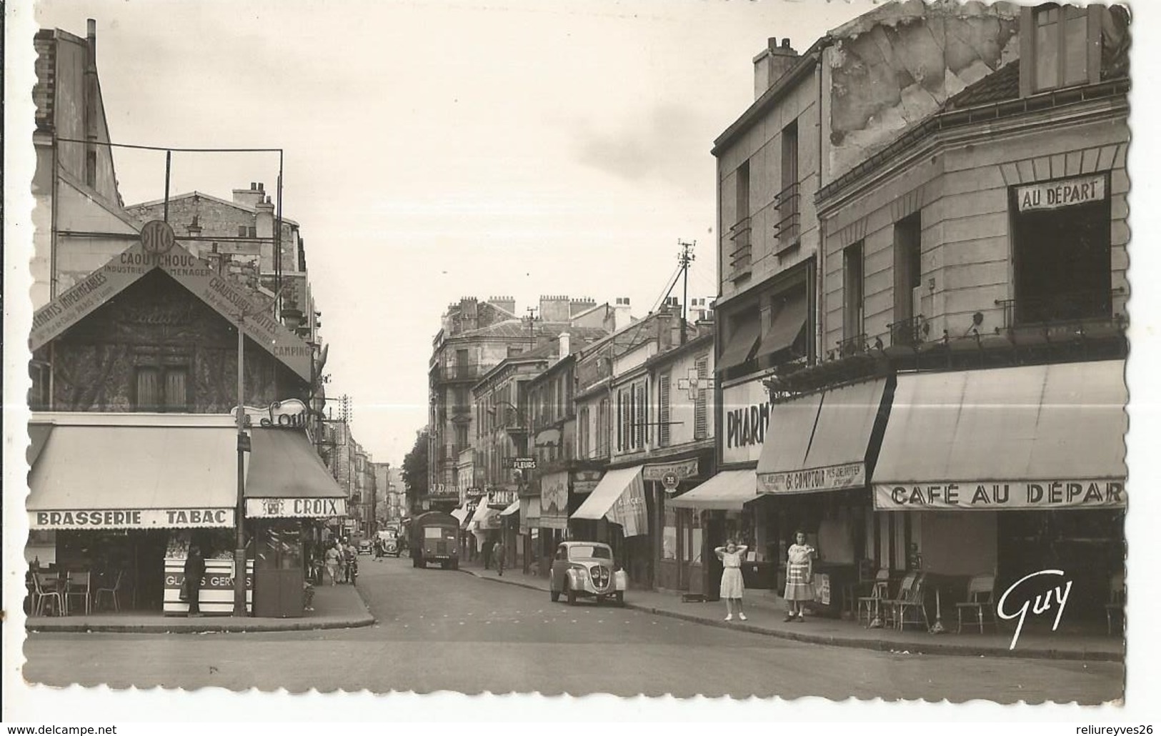 CPSM, D.92, N°953, Bois-Colombes , La Rue Bourguignons à Hauteur De La Gare De Bois Colombes ,Ed. A. Leconte - Autres & Non Classés