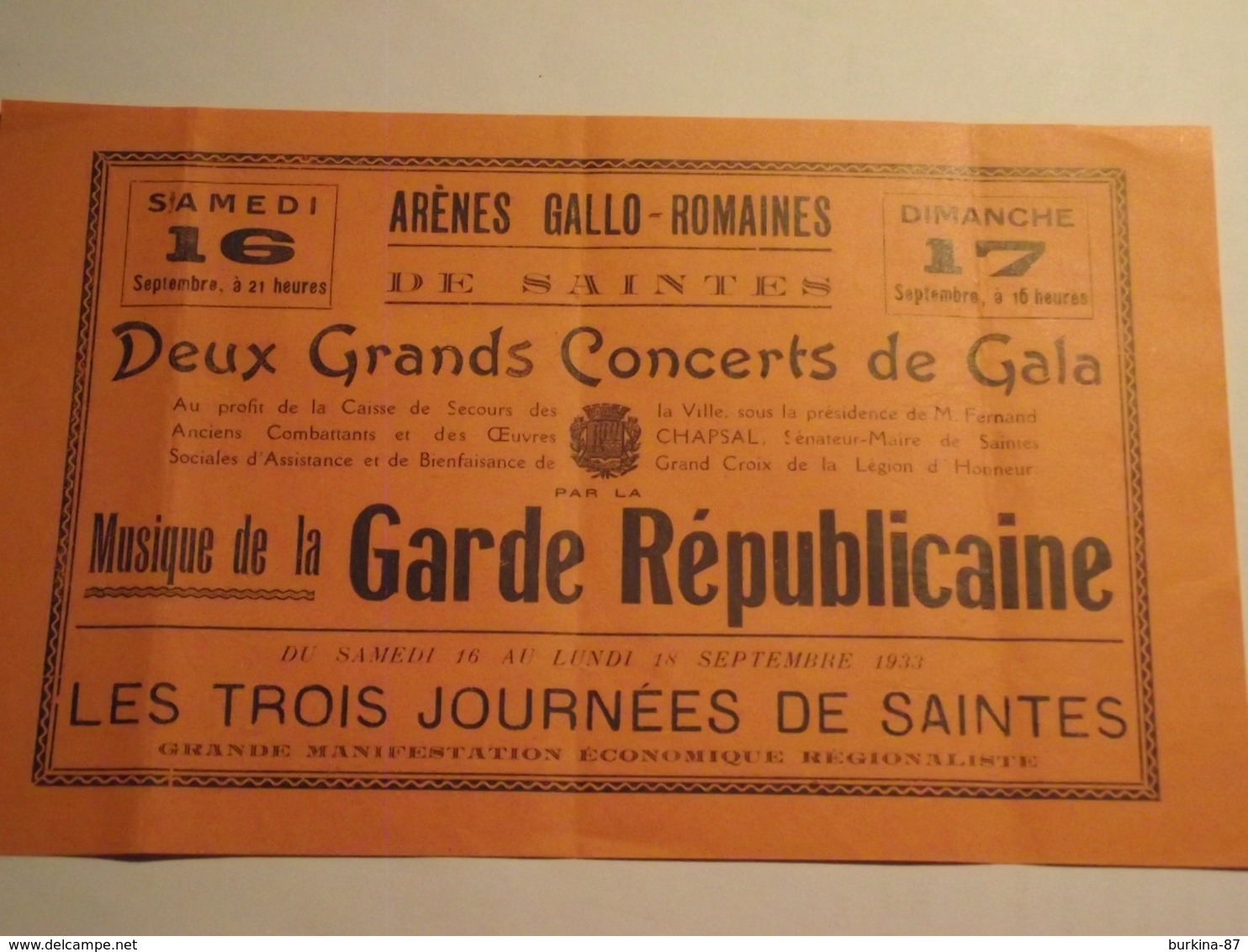 SAINTES, Programme, 1933, Concerts De Gala, Garde Républicaine, Arènes Gallo Romaines - Programmes