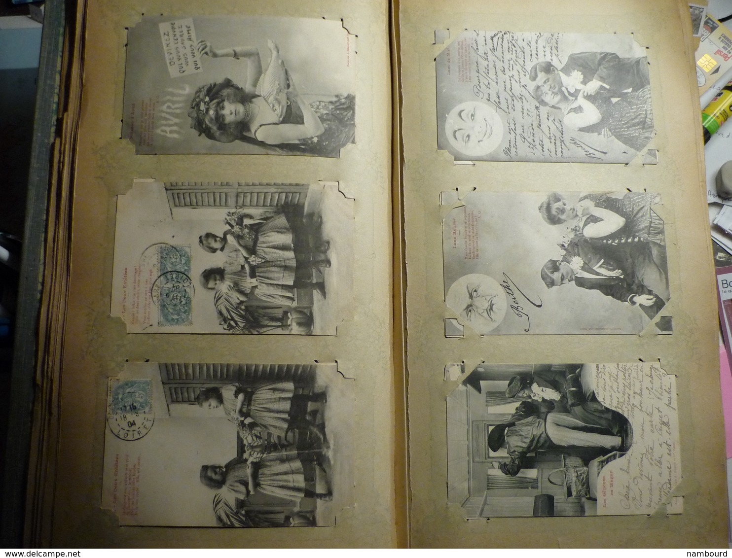 Lot de 696 cartes fantaisie Bergeret dans un gros album ancien de 232 pages