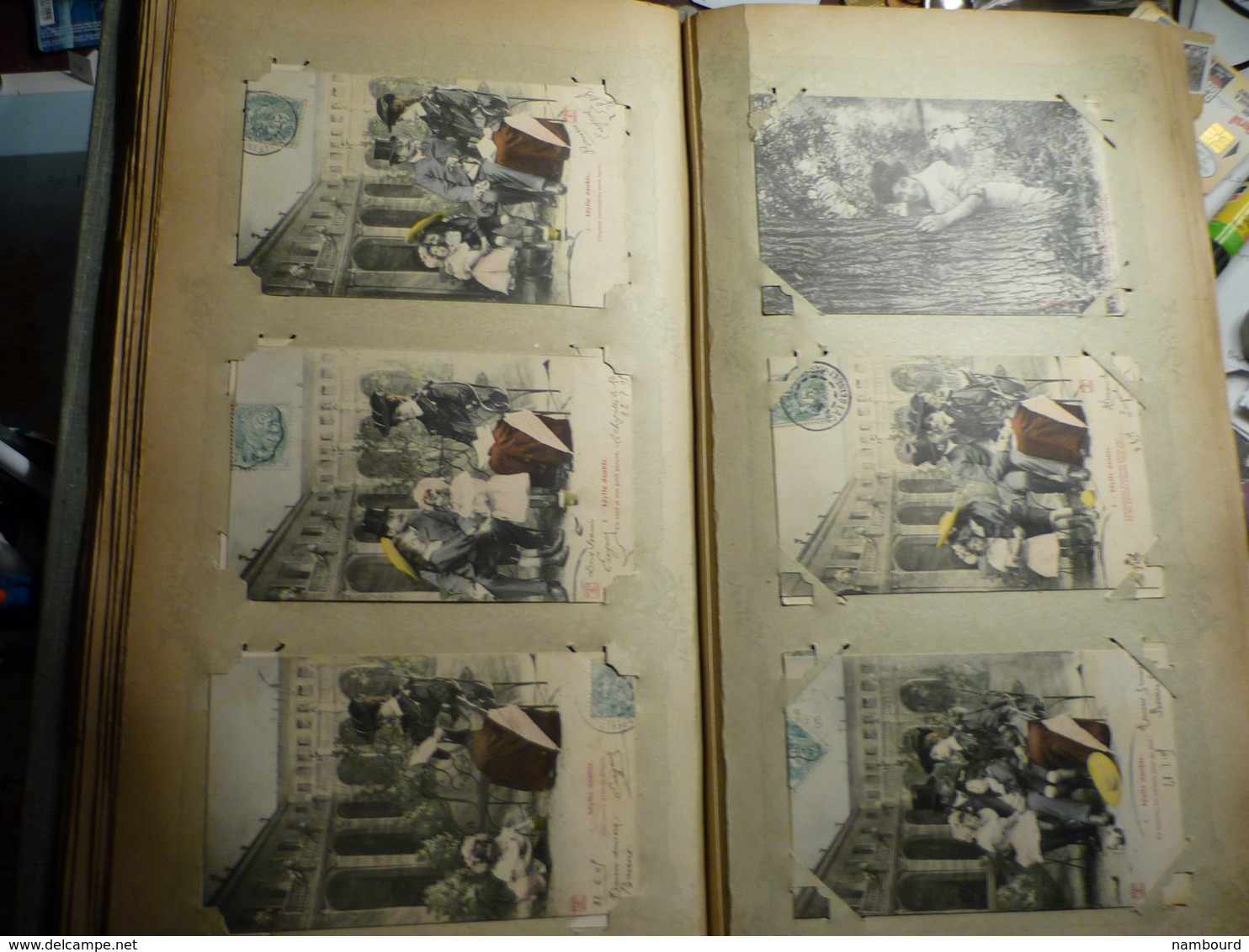 Lot de 696 cartes fantaisie Bergeret dans un gros album ancien de 232 pages