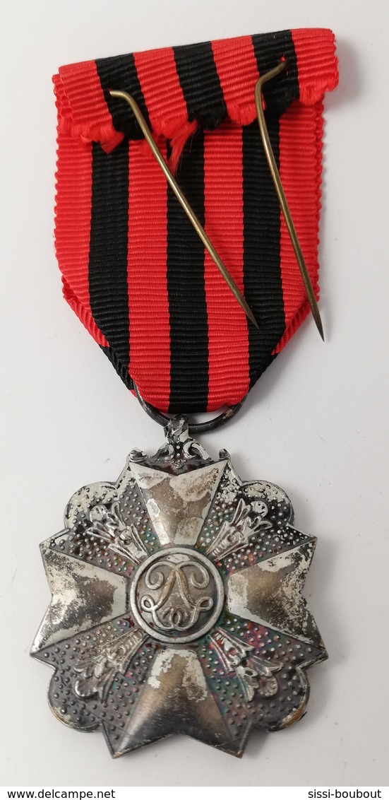 Médaille//Décoration Civique Et Distinction Honorifique Pour Fonctionnaires Locaux De BRUXELLE//BRUSSELS//BELGIQUE - Belgium