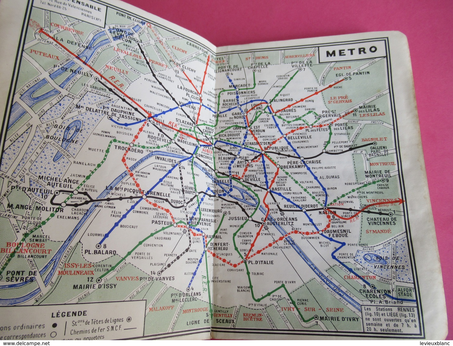 Guide Plan De PARIS Ancien/ Editions L'Indispensable/ Indicateur Des Rues De Paris/Lignes De Métro/1962       PGC314 - Karten/Atlanten