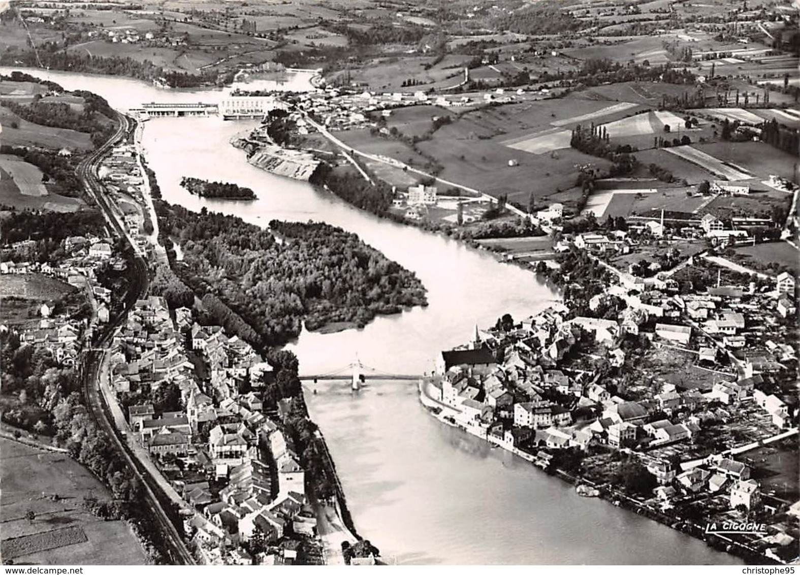 01 .n° 21912 . Seyssel .vue Generale Aerienne . Cpsm.10.5 X 15cm . - Seyssel