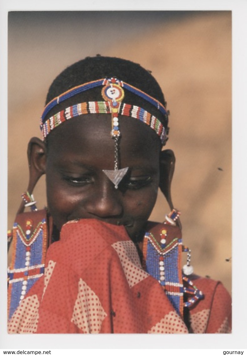 Afrique : Kenya -portrait  Jeune Fille Masaï MAASAI (Denis-Huot Photographe) Muséum Le Havre - Kenya