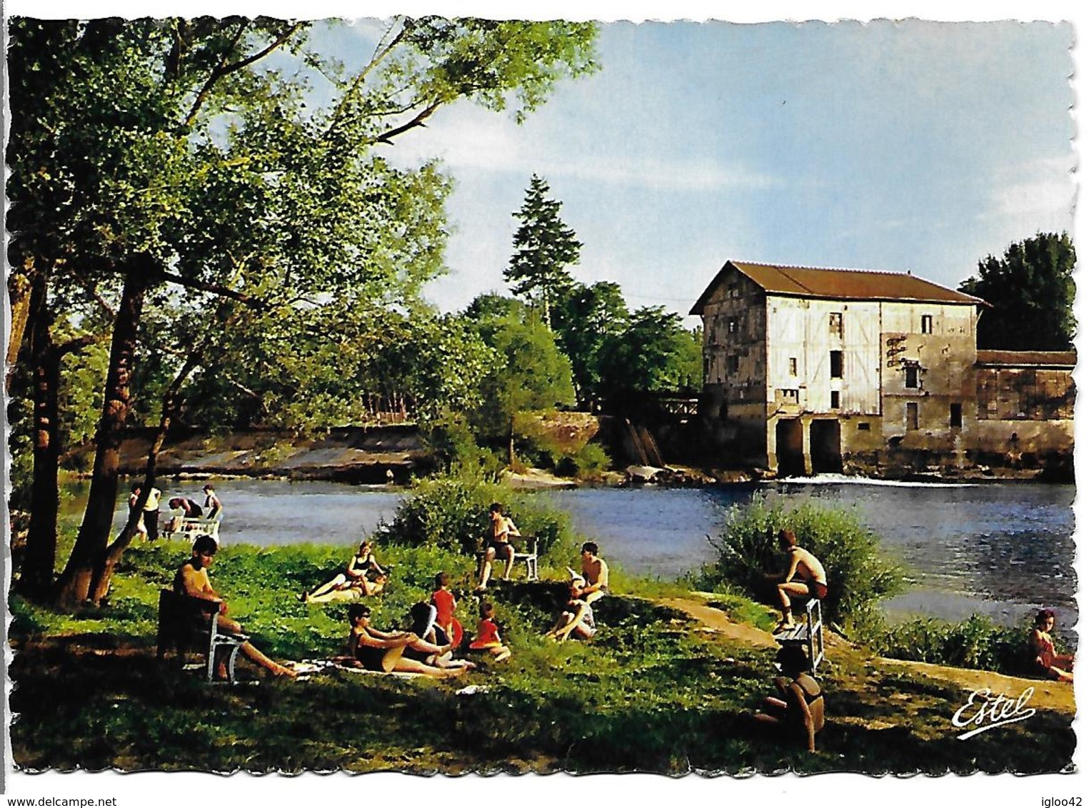 BRIENNE LE CHÂTEAU - La Plage De L'Aube En Façe Du Vieux Moulin à Pans De Bois - Other & Unclassified