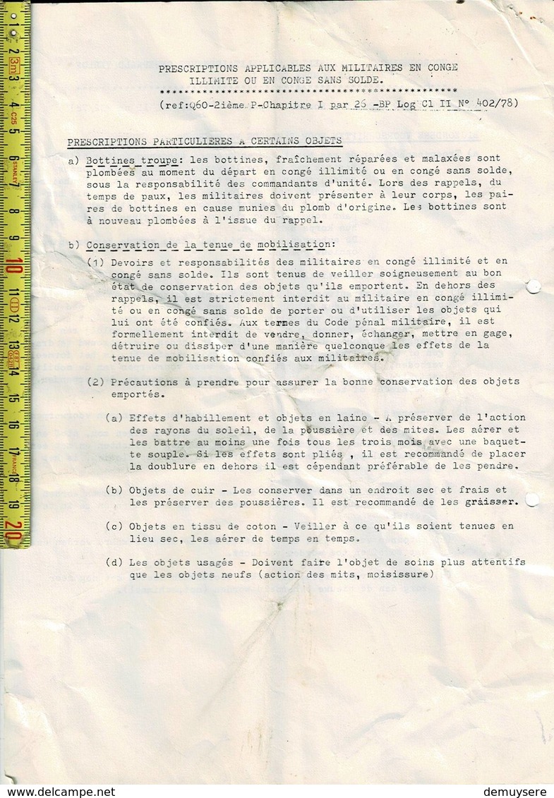 OD 372 - VELDARTILLERIESCHOOL BRASSCHAAT -  AF TE GEVEN KLEDIJ EN UITRUSTING - 1979 - - Documents