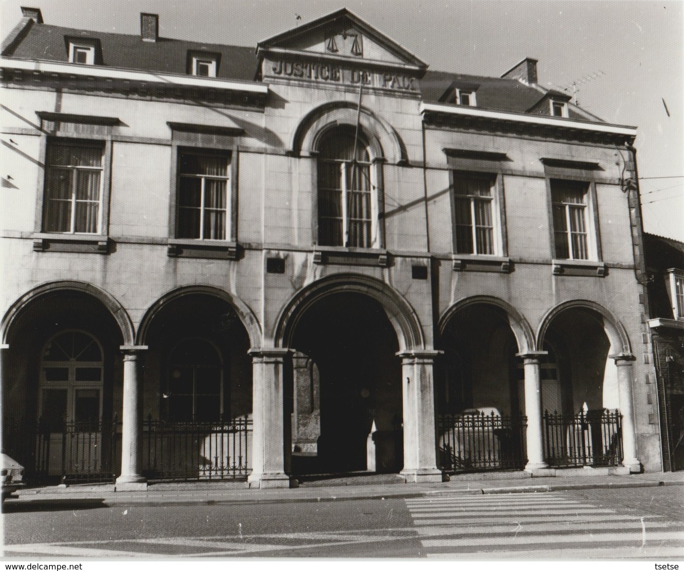 Boussu  - Palais De Justice ... Photo Années 80 - Boussu