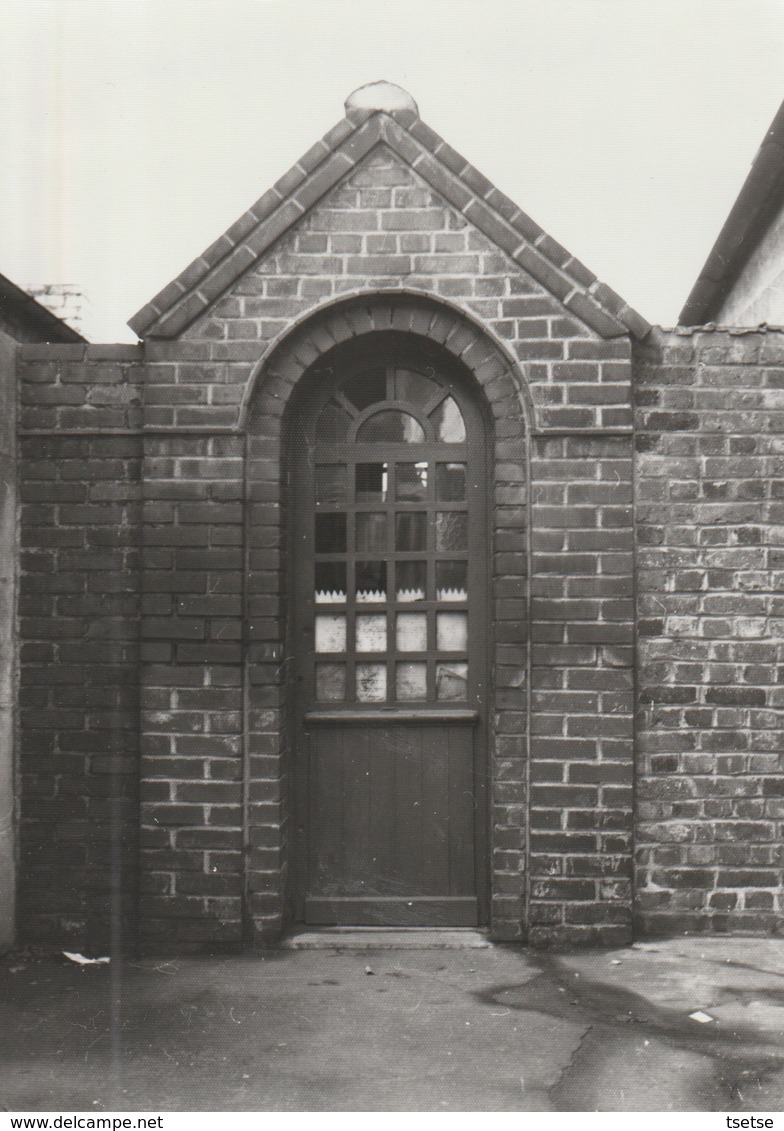 Boussu  - Chapelle Sainte-Thérèse ... Photo Années 80 - Boussu