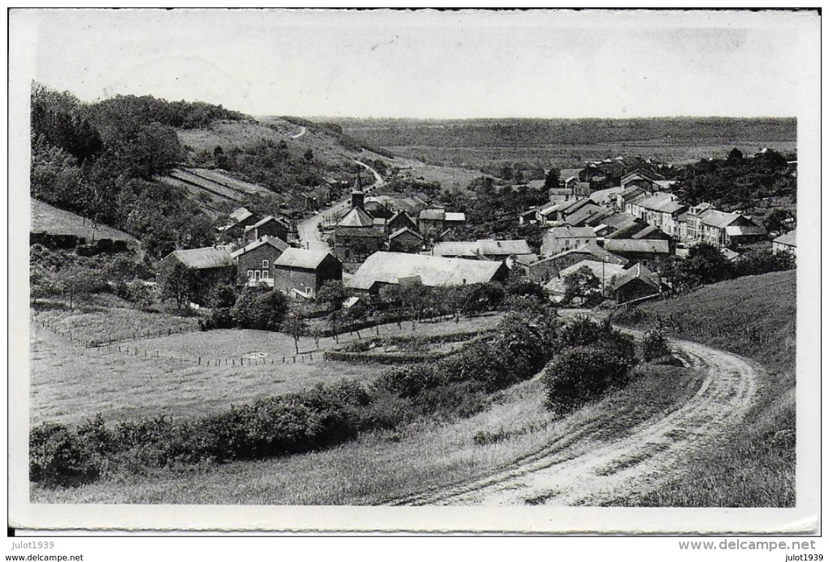 LAMBERMONT ..-- MUNO ..-- Panorama . 1960 Vers GARCHES . Voir Verso . - Florenville