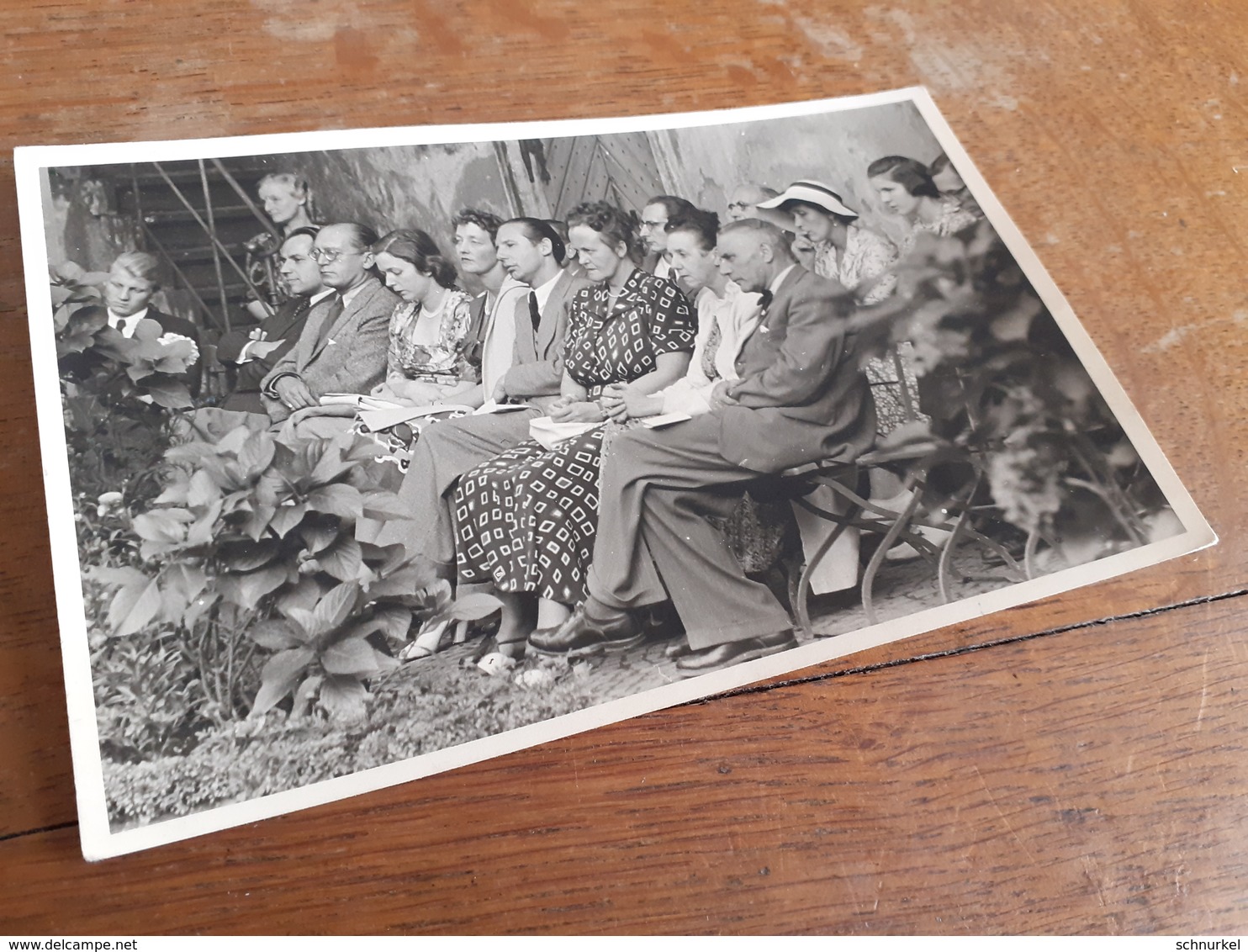 KOBLENZ - SCHLOSS STOLZENFELS - SIE LAUSCHEN DEM KONZERT IM SCHLOSSHOF - 1949 - DAMENMODE - Orte