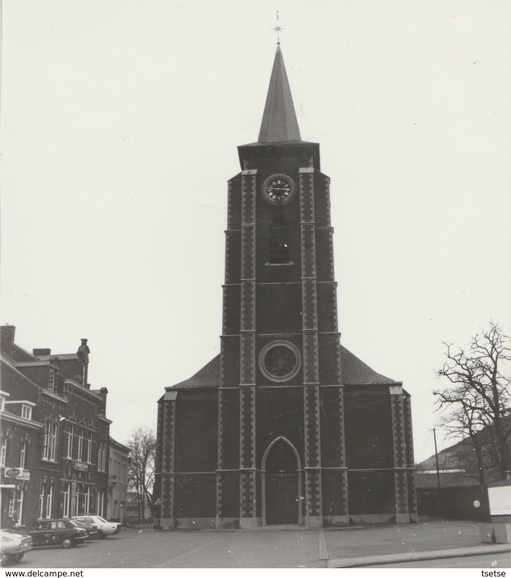 Hornu - L'Eglise Saint-Martin ... Photo Années 80 - Boussu