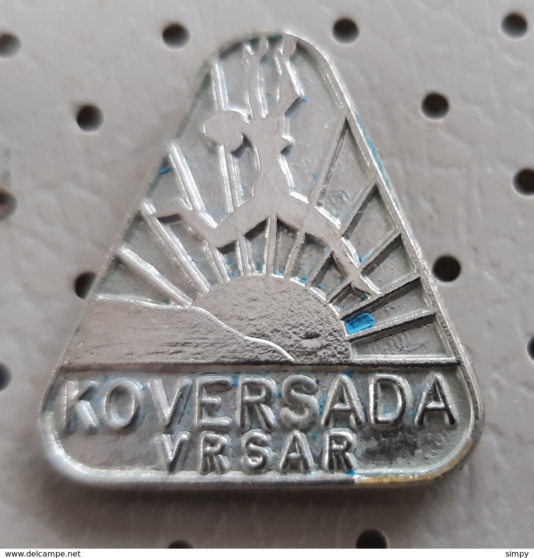 VRSAR FKK Naturist Camp Koversada  Pin Up Naked Woman Coat Of Arms  Croatia Pin - Città