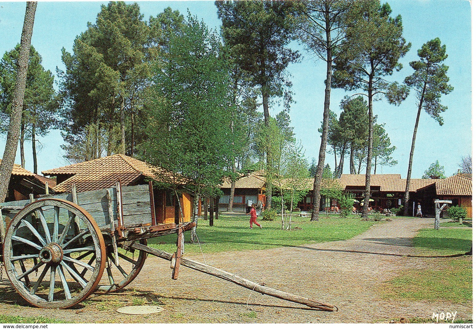 Sabres Animée Domaine De Peyricat Maison De Vacances - Sabres