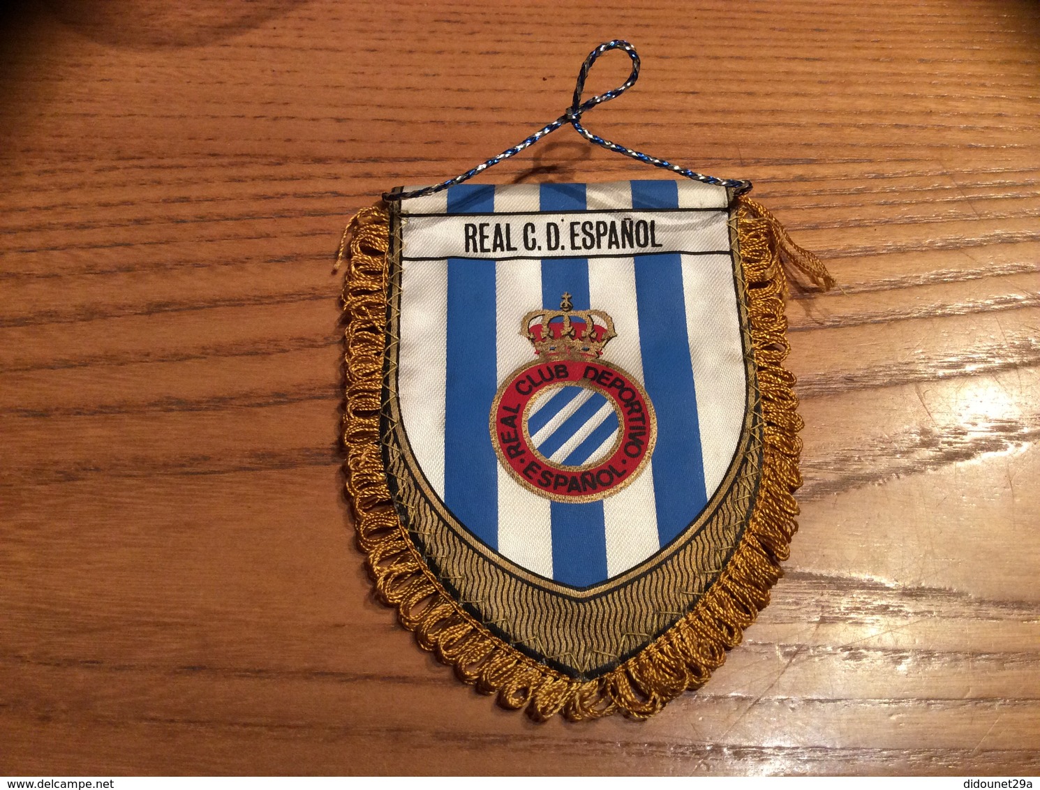 Fanion Football «REAL CLUB DEPORTIVO ESPAÑOL» (Espagne) - Habillement, Souvenirs & Autres